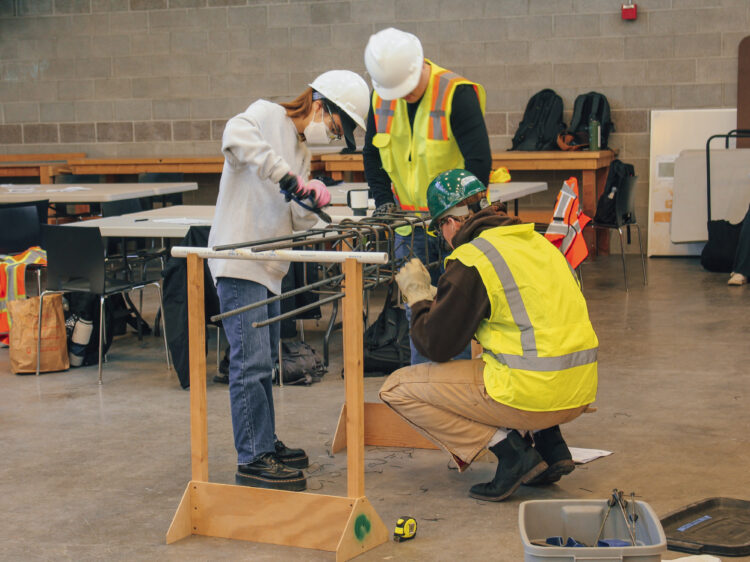 Students working with rebar in the lab at the Center for Education in Research and Construction